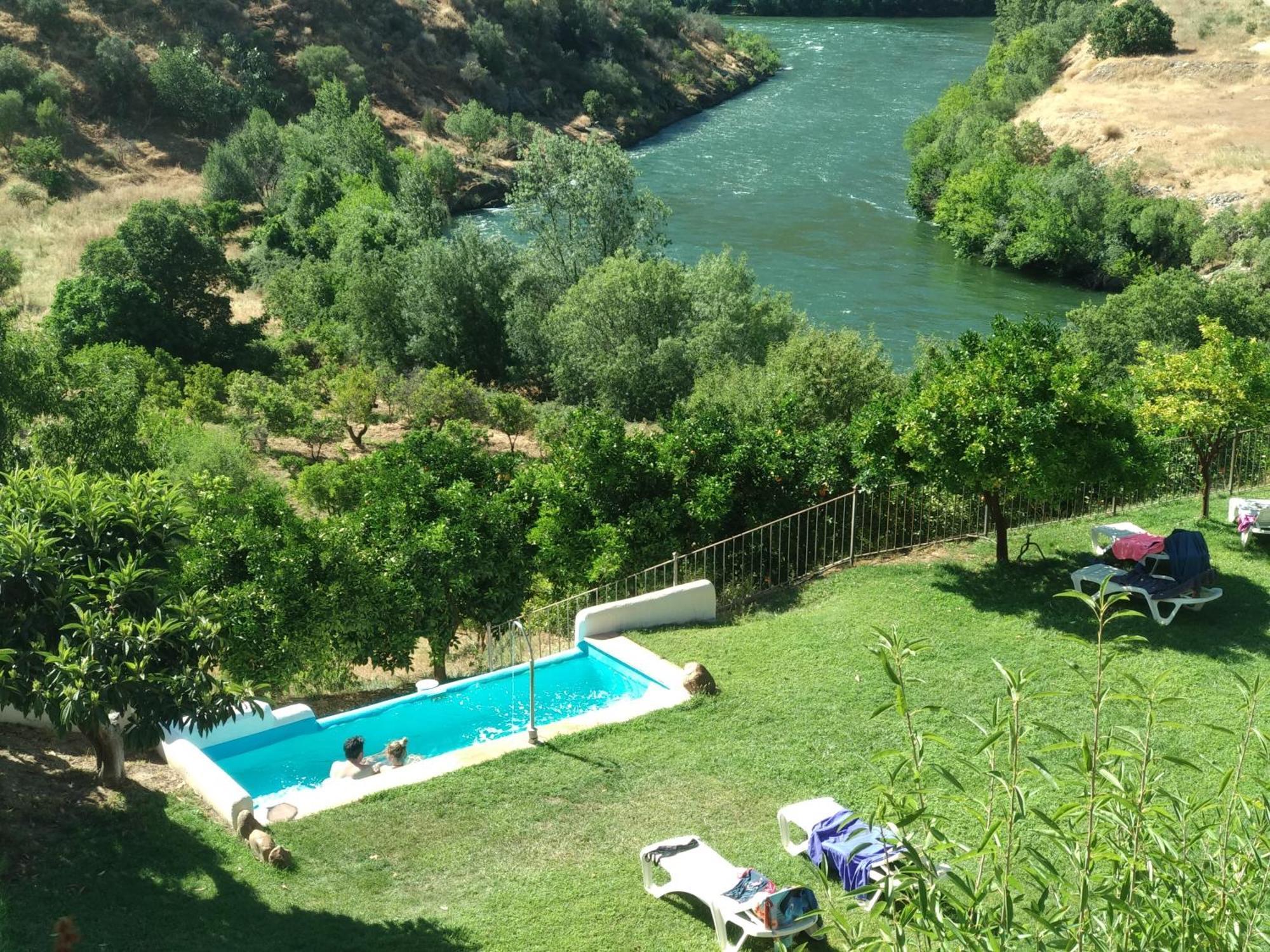 Posada Real Quinta De La Concepcion Hinojosa de Duero Buitenkant foto