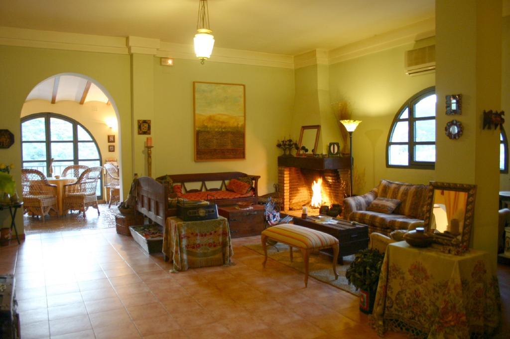 Posada Real Quinta De La Concepcion Hinojosa de Duero Buitenkant foto