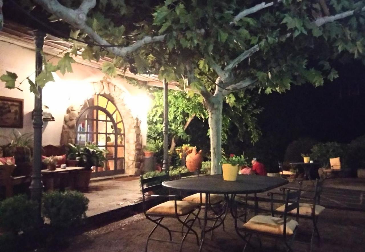 Posada Real Quinta De La Concepcion Hinojosa de Duero Buitenkant foto