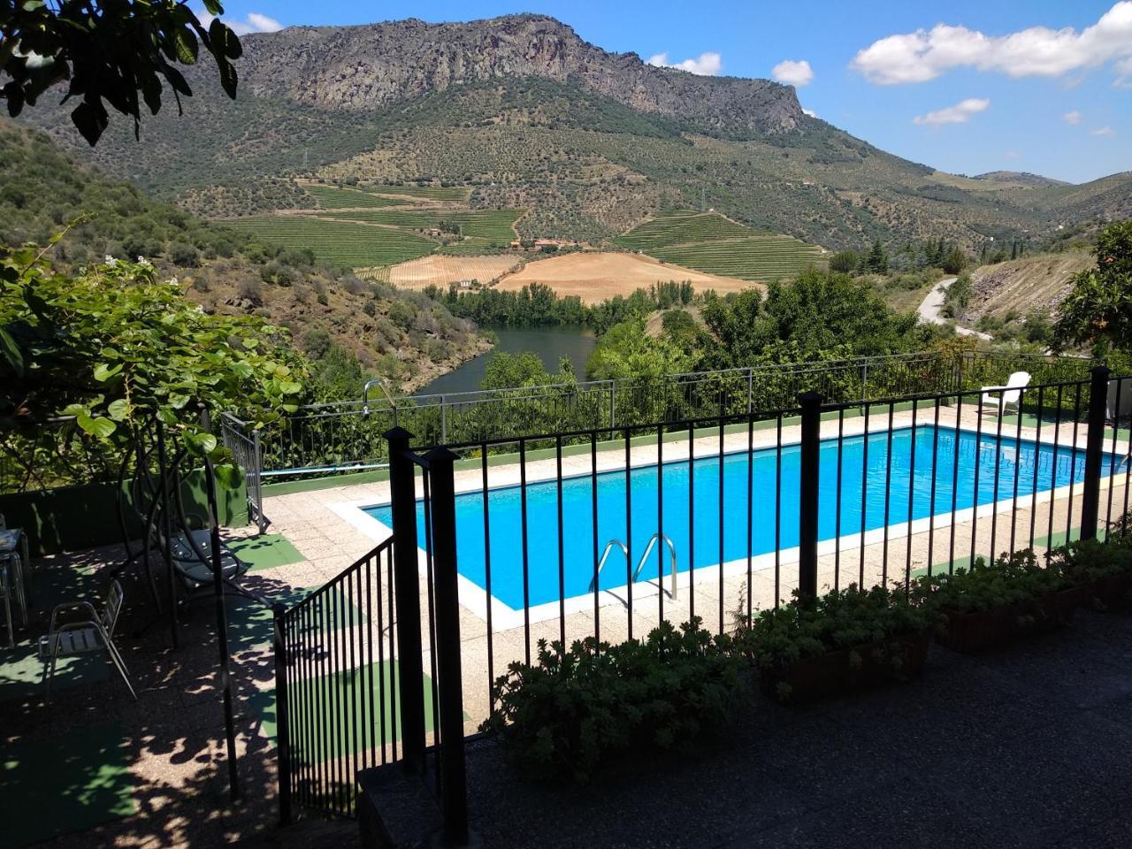 Posada Real Quinta De La Concepcion Hinojosa de Duero Buitenkant foto